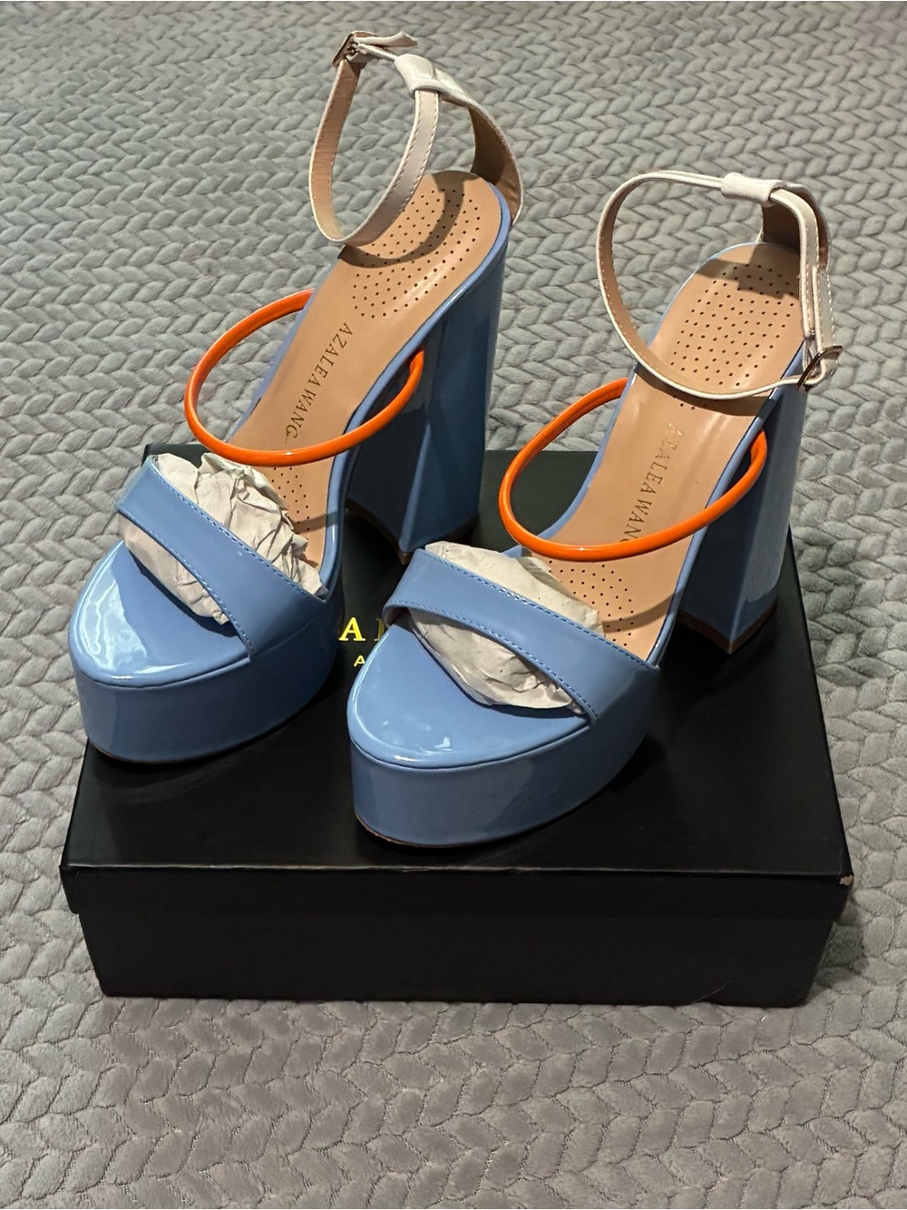 Azalea Wang Chunk Sandal In Breezy-Blue
